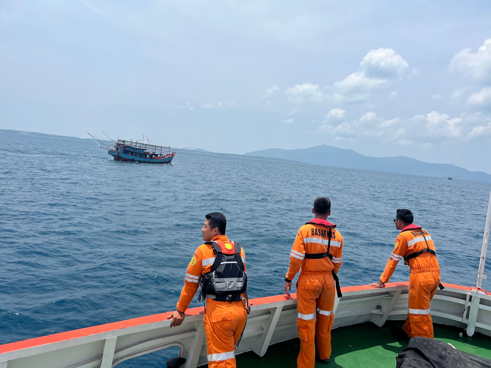 Kapal Nelayan Sabar Subur I tenggelam